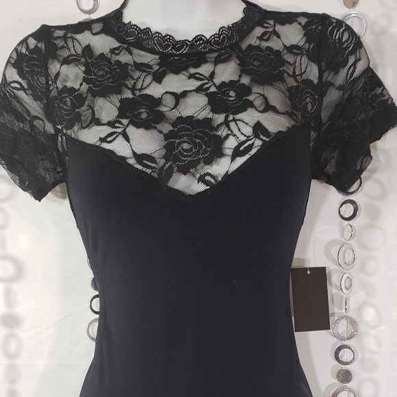 Hot Possessions ! Tops - Bodysuit Lace front and back